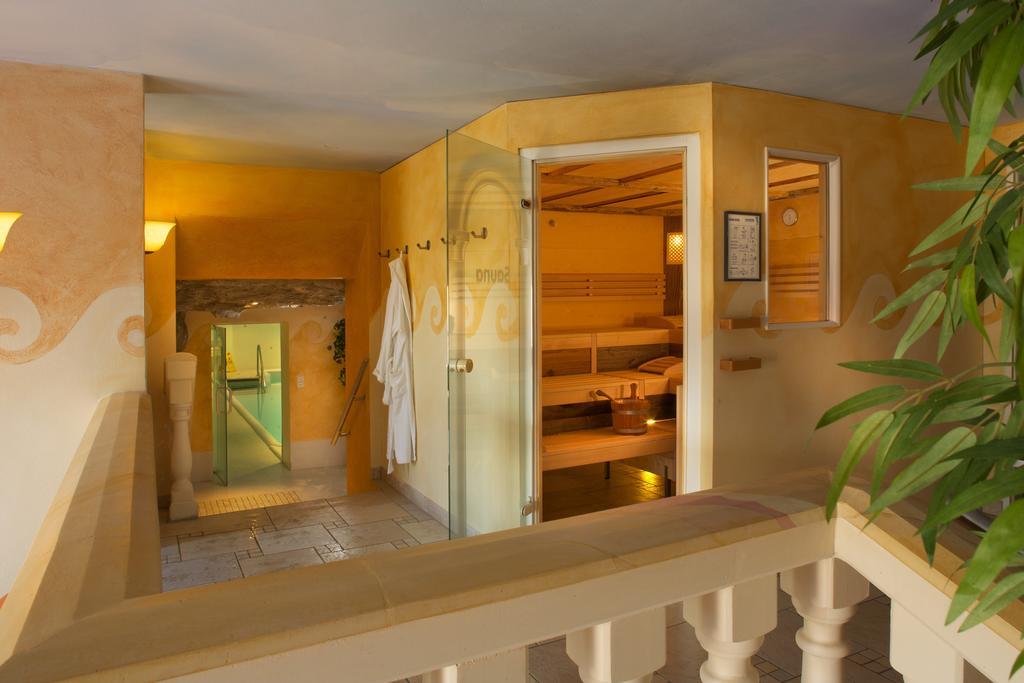 Kur- Und Wellnesshotel Foerch Bad Worishofen Bagian luar foto
