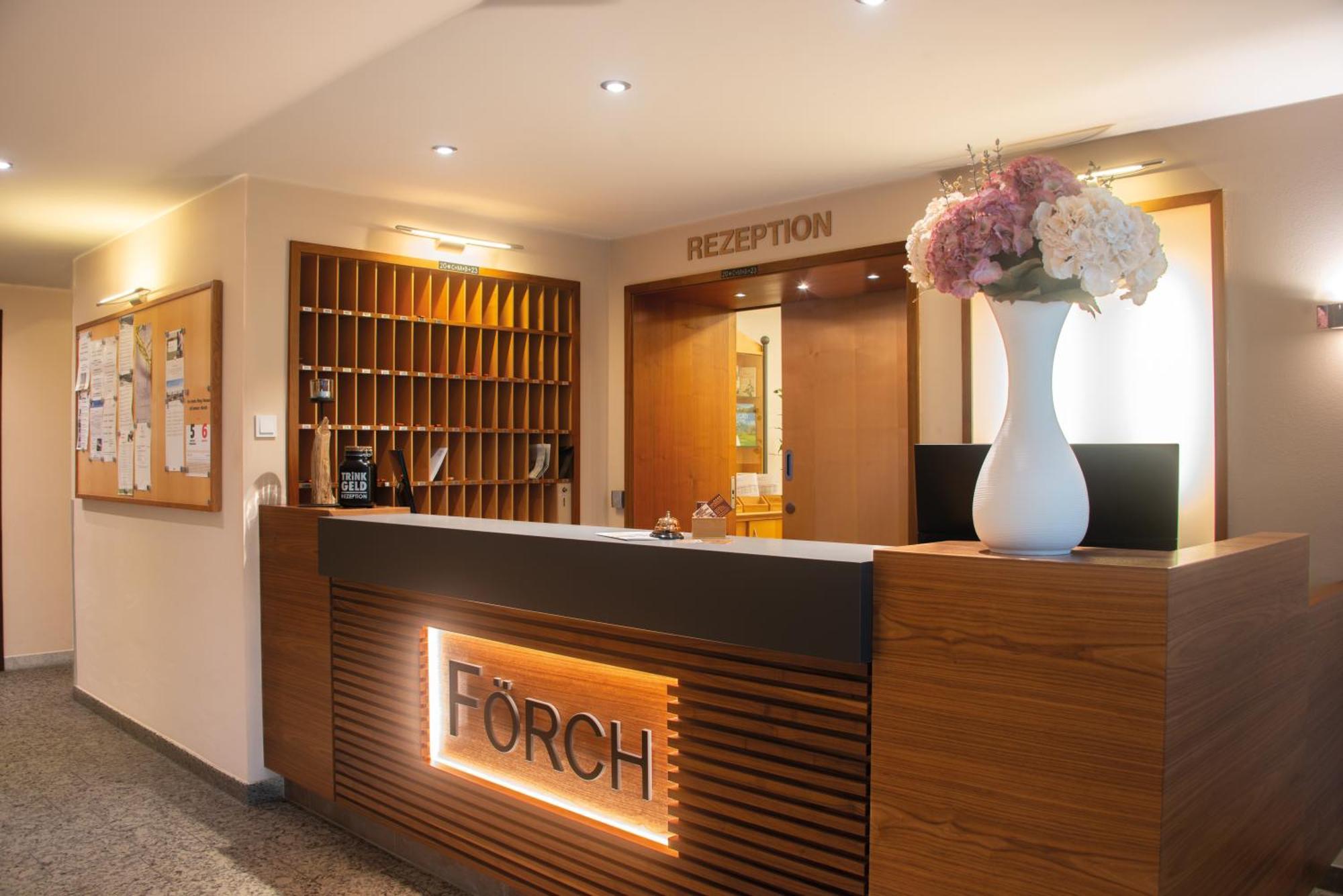 Kur- Und Wellnesshotel Foerch Bad Worishofen Bagian luar foto