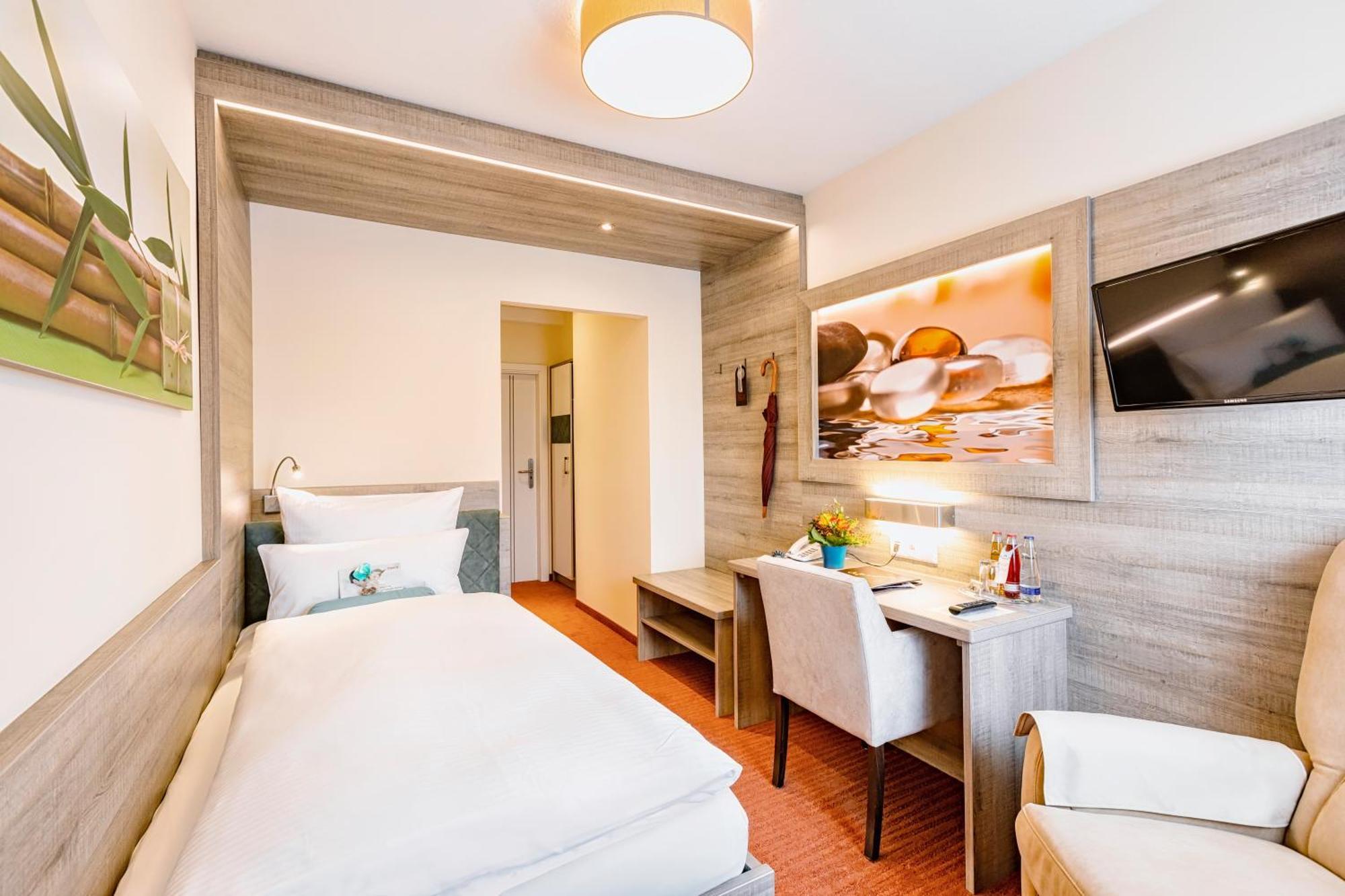 Kur- Und Wellnesshotel Foerch Bad Worishofen Bagian luar foto