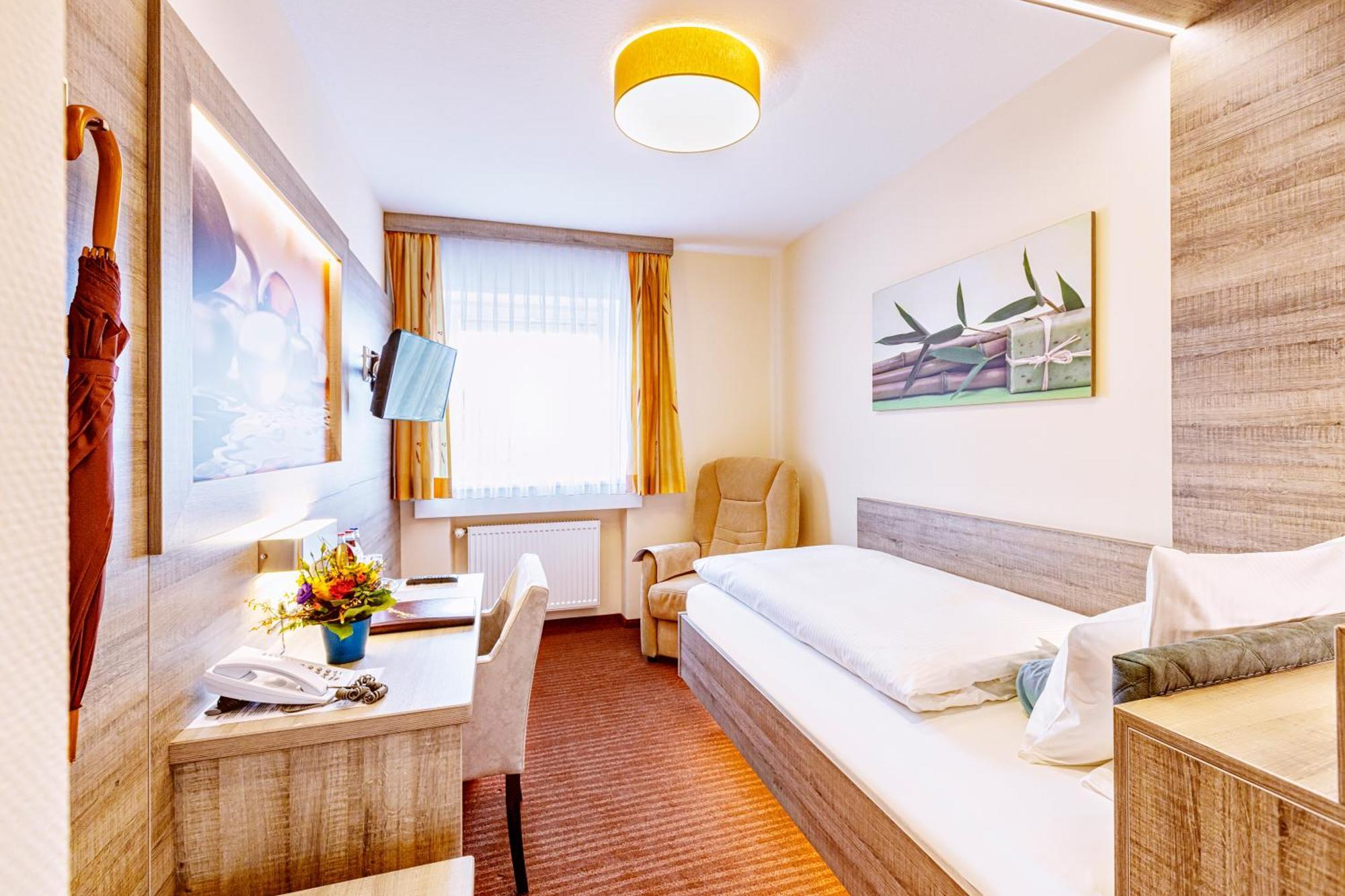 Kur- Und Wellnesshotel Foerch Bad Worishofen Bagian luar foto