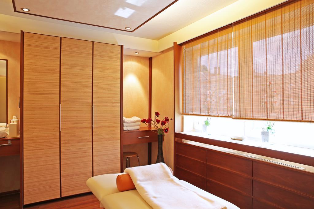 Kur- Und Wellnesshotel Foerch Bad Worishofen Bagian luar foto